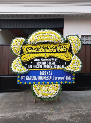 Papan Bunga Duka di Taratara Satu